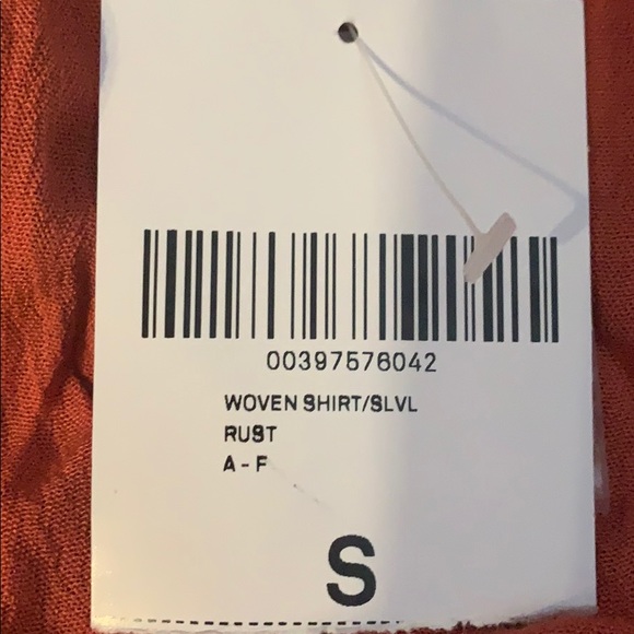 Rust colored blouse - Picture 2 of 3